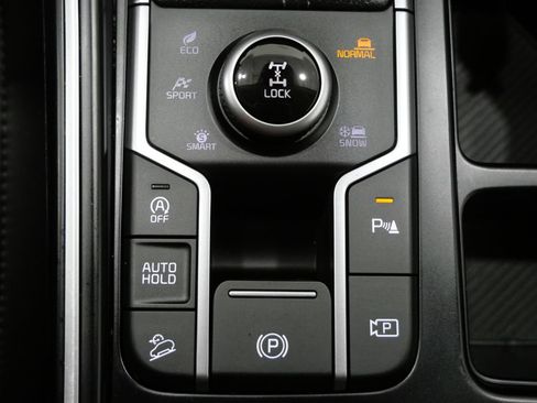 Used 2024 Kia Sorento S AWD/4WD image 21