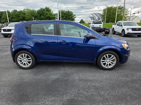 Used 2013 Chevrolet Sonic LT w/ Wheels and Fog Lamp Package FWD image 6