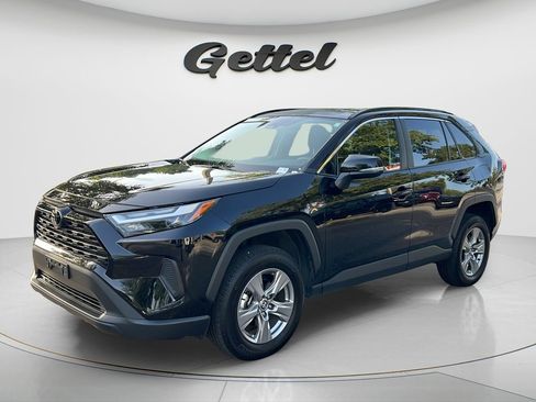 Certified 2025 Toyota RAV4 XLE FWD image 1