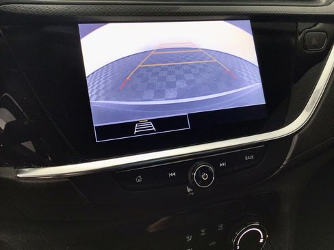 Used 2022 Buick Encore GX Preferred w/ Cold Weather Comfort Package image 2