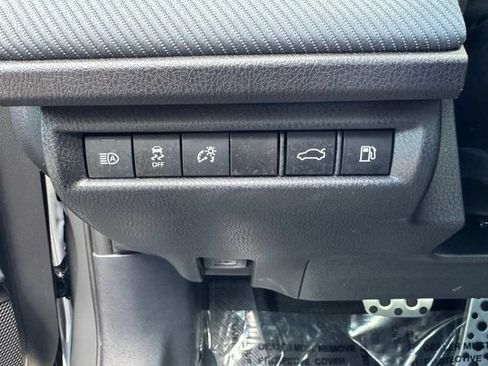 Used 2025 Toyota Camry SE w/ Multimedia Upgrade Package AWD/4WD image 16