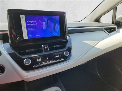 Used 2024 Toyota Corolla SE FWD image 16