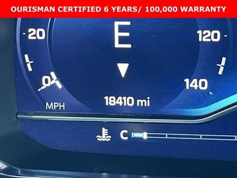 Certified 2024 Chevrolet Suburban Premier w/ Premium Package image 29