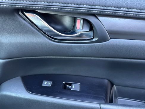 Used 2021 MAZDA CX-5 Touring image 21