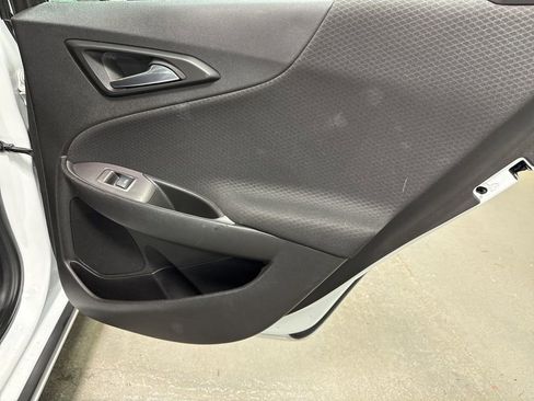Used 2023 Chevrolet Malibu LT image 12