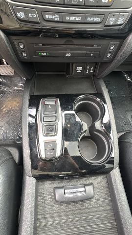 Used 2018 Honda Pilot Elite image 31