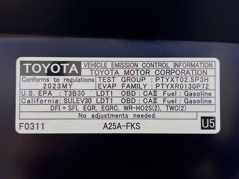 Used 2023 Toyota RAV4 XLE Premium image 22