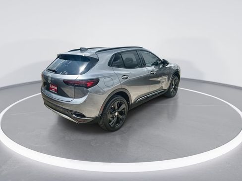 Used 2021 Buick Envision Essence w/ Sport Touring Package FWD image 8