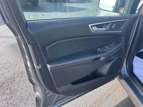 Used 2024 Ford Edge SEL AWD/4WD image 18