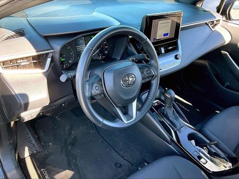 Used 2024 Toyota Corolla SE image 12