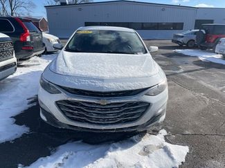 Used 2022 Chevrolet Malibu LT video 2