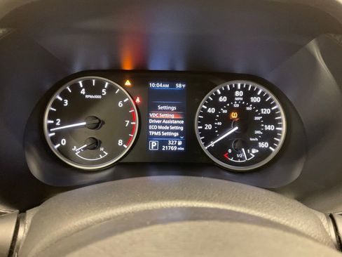 Used 2024 Nissan Sentra S image 2