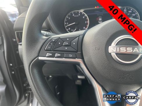 Used 2024 Nissan Sentra SV image 22