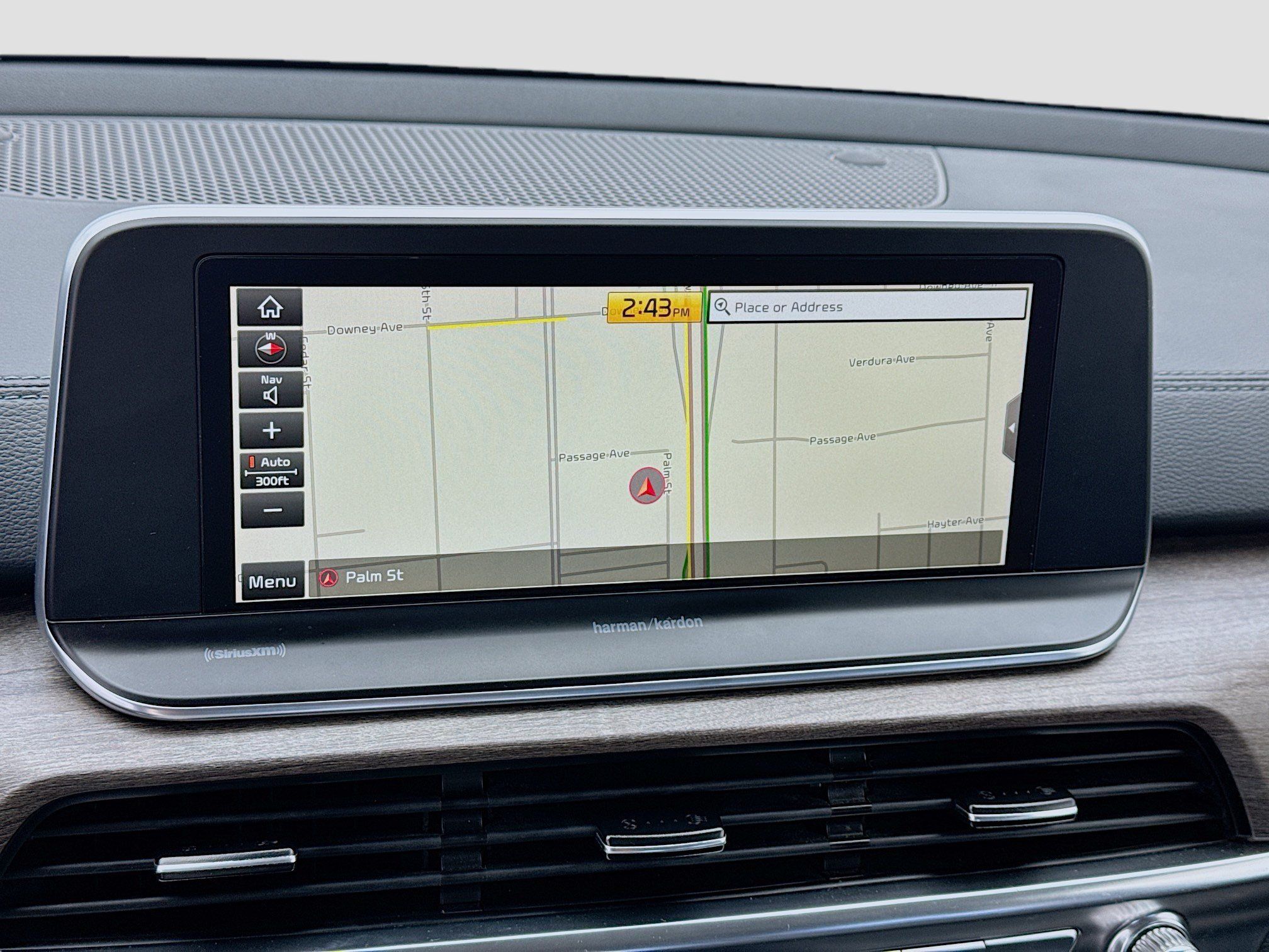Used 2021 Kia Telluride SX w/ Towing Package FWD image 9