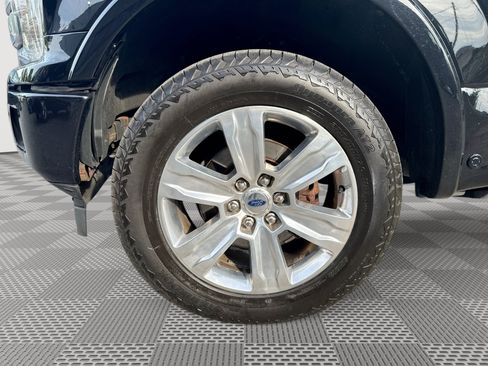 Used 2020 Ford F150 Platinum w/ Equipment Group 701A Luxury AWD/4WD image 19