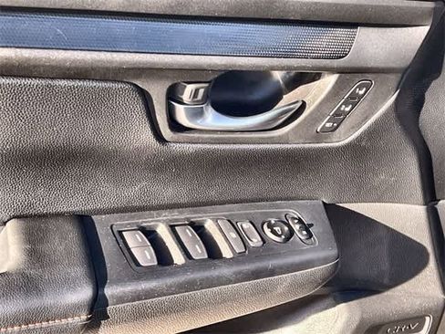 Certified 2025 Honda CR-V Sport-L image 30