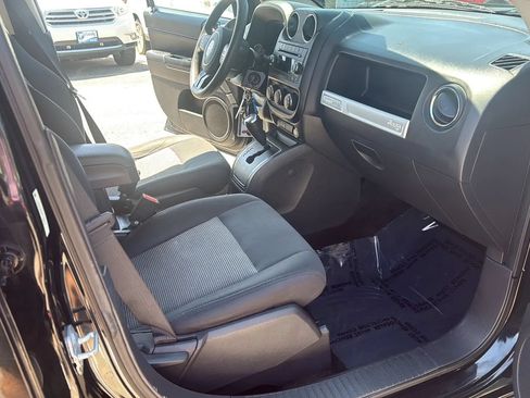 Used 2014 Jeep Compass Sport w/ Power Value Group FWD image 21