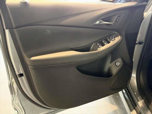 Used 2023 Buick Encore GX Select w/ Sport Touring Package AWD/4WD image 16