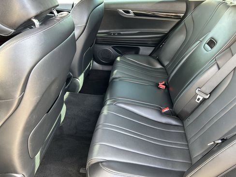 Used 2022 Genesis G80 2.5T image 16