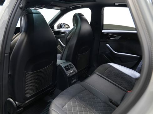 Used 2022 Audi S4 Premium image 37