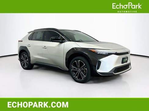 Used 2023 Toyota bZ4X AWD w/ Weather Package image 1