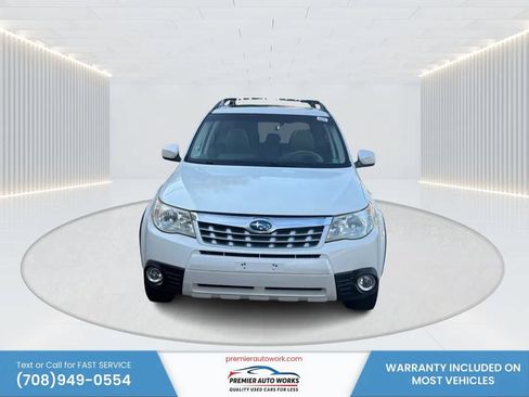 Used 2011 Subaru Forester 2.5X Limited w/ Rugged Pkg 1I AWD/4WD image 2