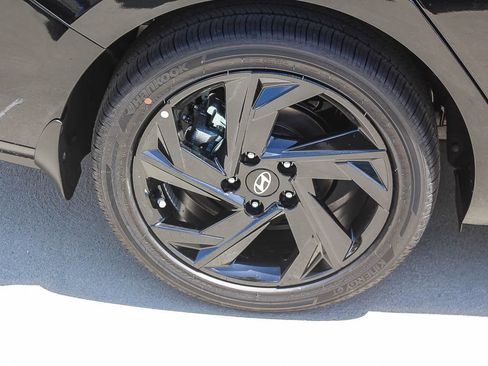 New 2026 Hyundai Elantra N Line FWD image 11