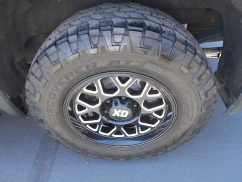 Used 2022 GMC Sierra 1500 SLT w/ SLT Premium Plus Package image 16