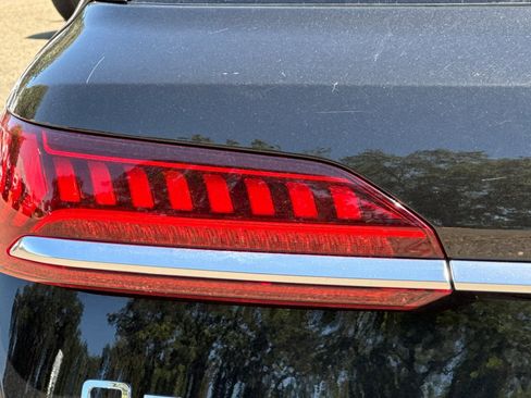 Used 2023 Audi Q7 3.0T Premium Plus image 49