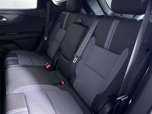 New 2026 Chevrolet Blazer LT w/ Convenience Package image 12