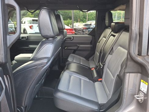 Used 2024 Ford Bronco Everglades AWD/4WD image 10