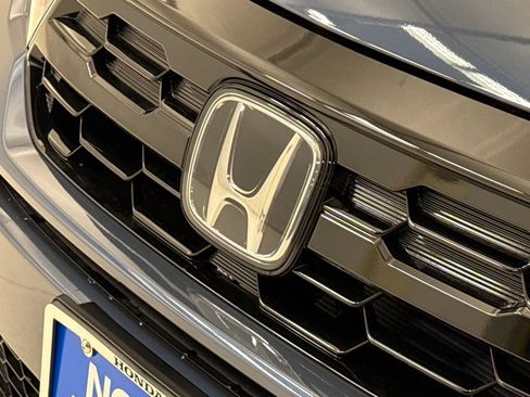 New 2026 Honda Odyssey Touring image 6