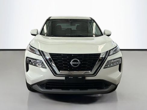 Used 2023 Nissan Rogue SV AWD/4WD image 3