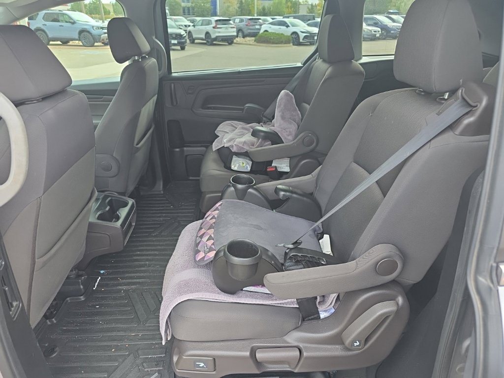 Used 2019 Honda Odyssey EX image 9