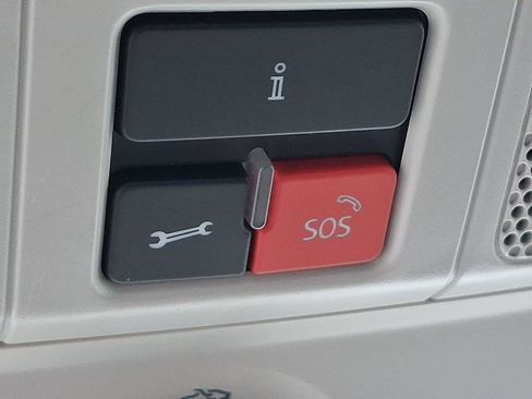 Used 2018 Volkswagen Jetta SE FWD image 27