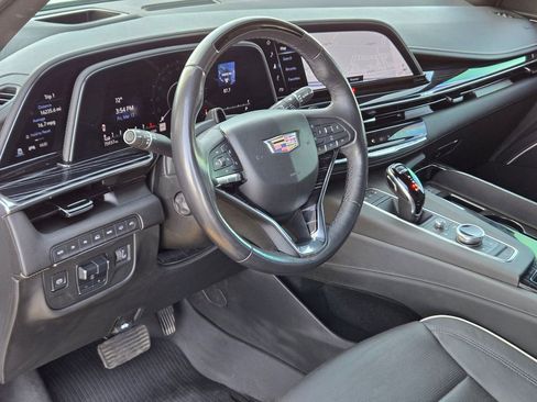 Used 2023 Cadillac Escalade Sport w/ Touring Package image 10