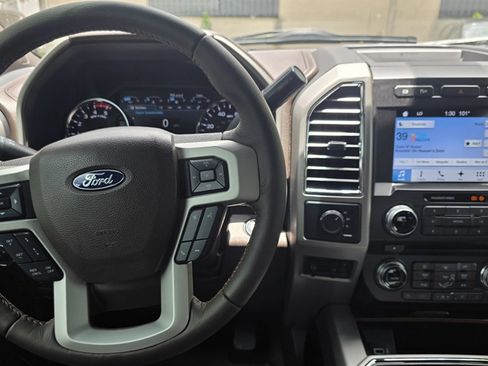 Used 2017 Ford F350 King Ranch w/ King Ranch Ultimate Package AWD/4WD image 21