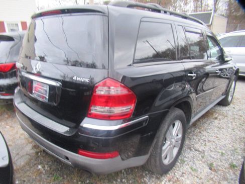 Used 2008 Mercedes-Benz GL 320 CDI 4MATIC image 4
