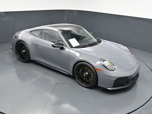 Certified 2026 Porsche 911 Carrera 4 GTS AWD/4WD image 18