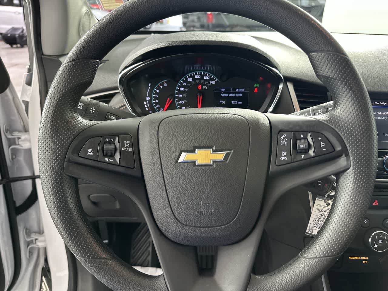 Used 2020 Chevrolet Trax LT FWD image 14