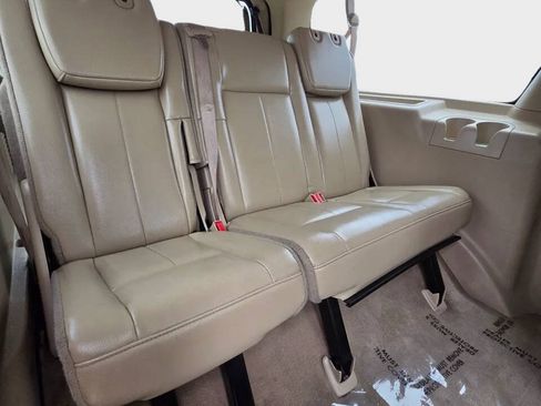 Used 2012 Ford Expedition EL XLT RWD image 16