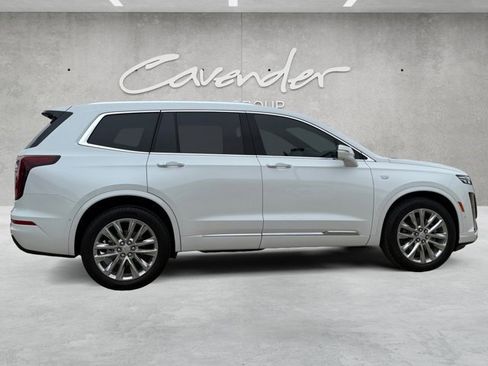 Certified 2025 Cadillac XT6 Premium Luxury w/ Technology Package FWD image 15