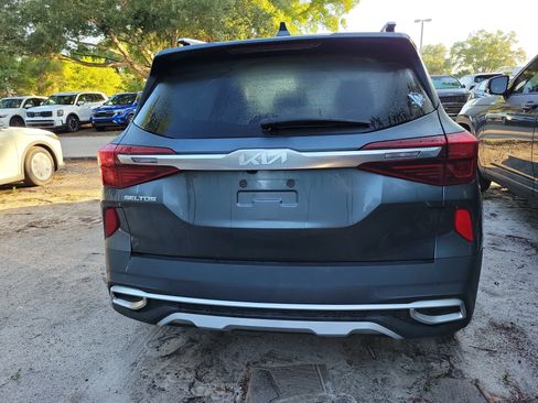 Used 2023 Kia Seltos S w/ Navigation Package AWD/4WD image 24