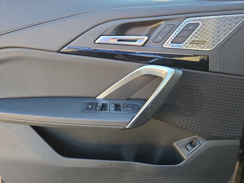 Used 2025 BMW X2 xDrive28i w/ Premium Package image 13