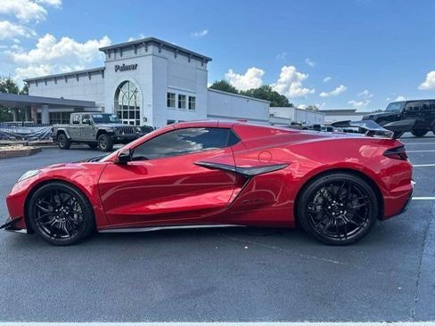 Used 2024 Chevrolet Corvette Z06 w/ Battery Protection Package RWD image 11