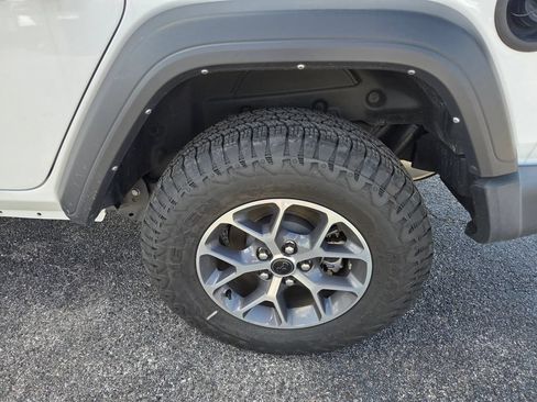 Used 2024 Jeep Wrangler Unlimited Sport AWD/4WD image 23