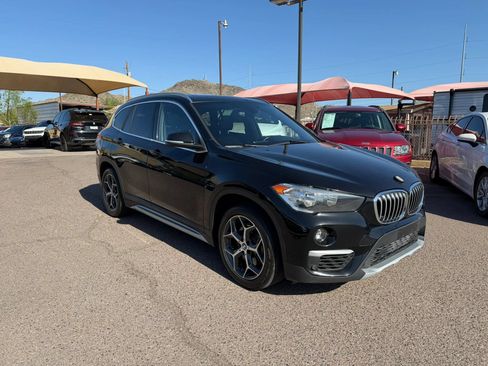 Used 2018 BMW X1 xDrive28i AWD/4WD image 3