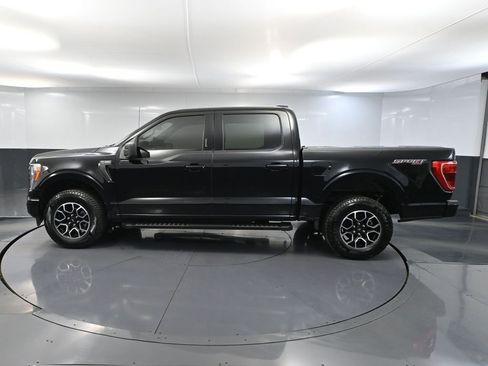 Used 2022 Ford F150 XLT w/ Equipment Group 301A Mid image 11