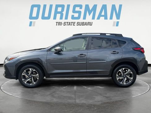 Used 2024 Subaru Crosstrek 2.0i Premium AWD/4WD image 3