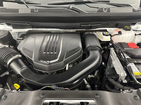 Used 2024 GMC Acadia Elevation w/ Luxury Package image 34